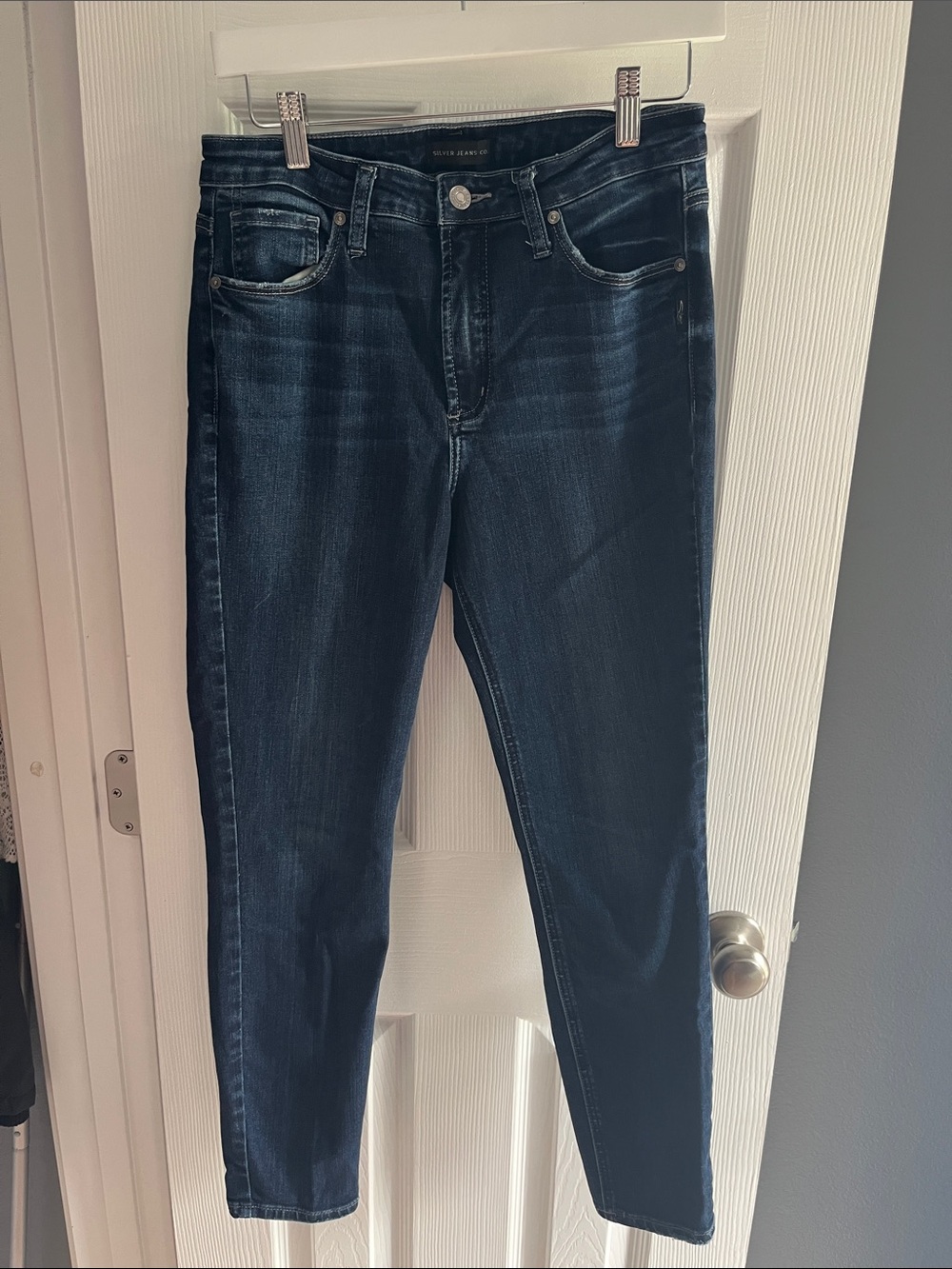 Silver Jeans CO High Note Skinny Jean
